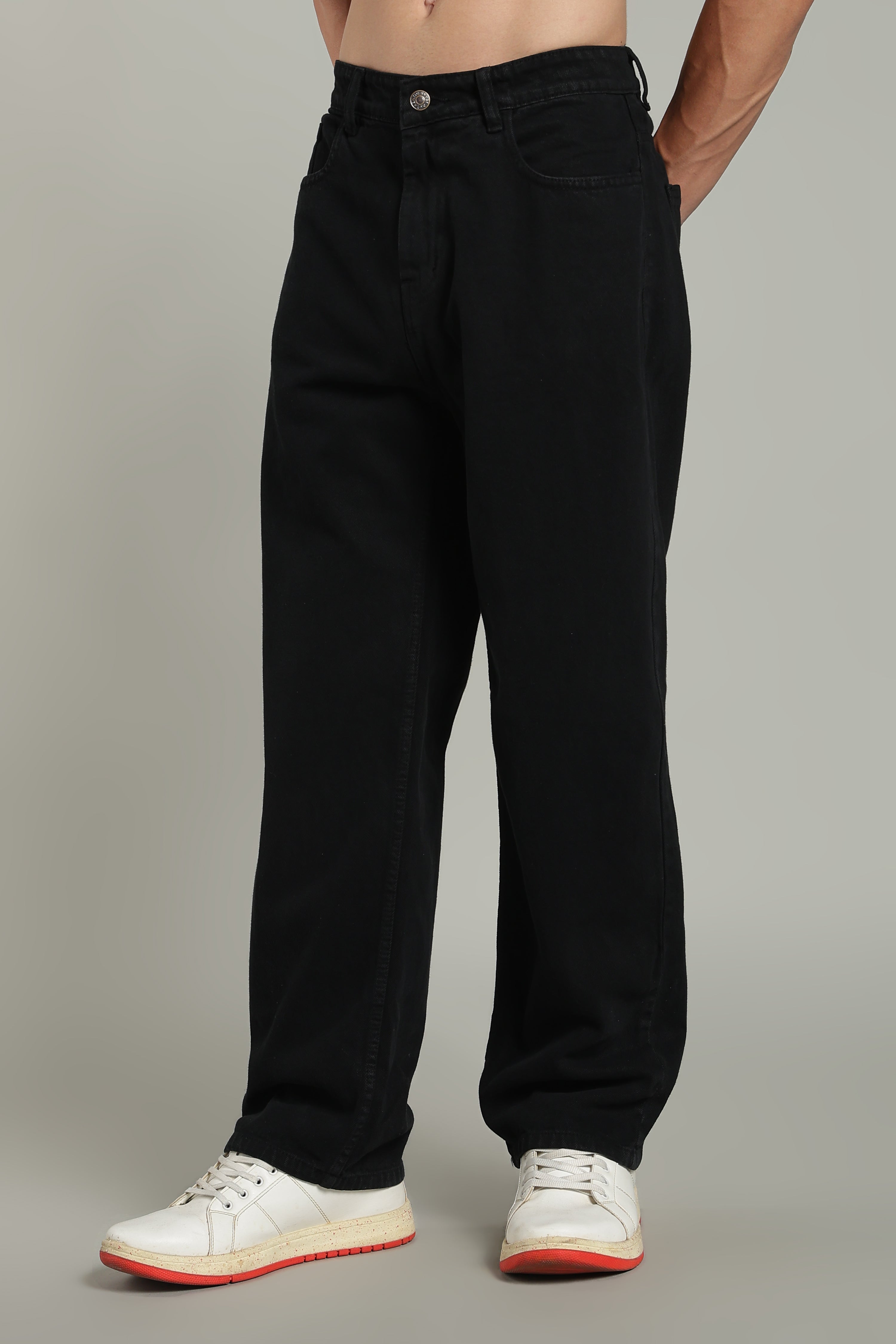 Plain Baggy Ecru Black Jeans