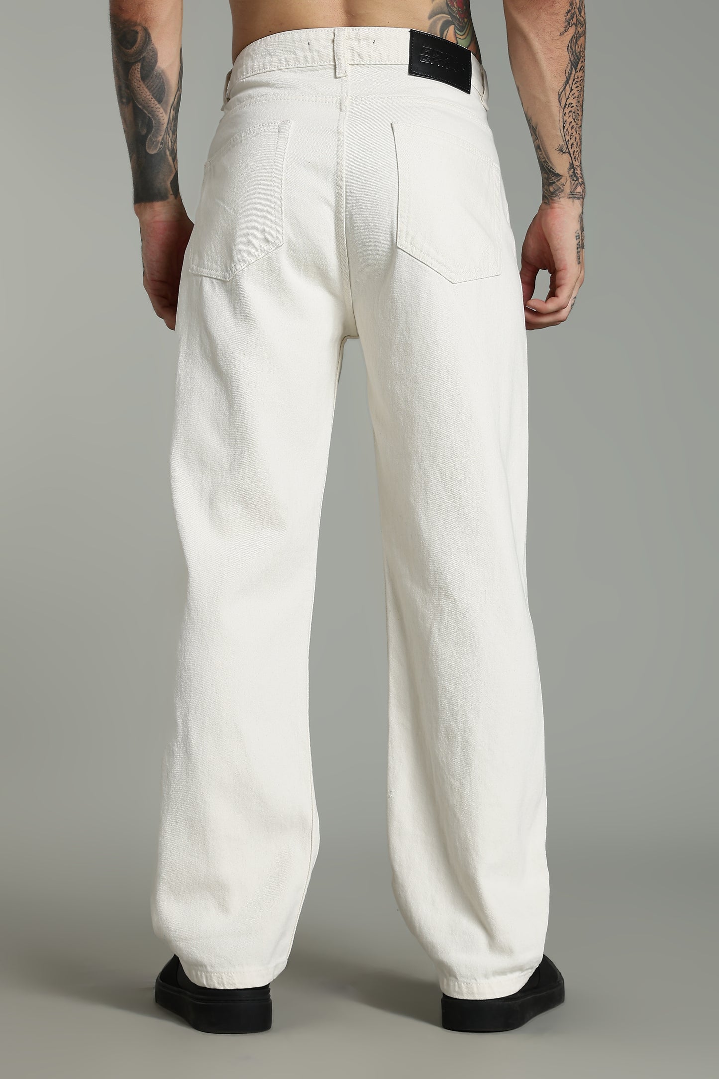 Off White Ripped Jeans | Baggy Fit