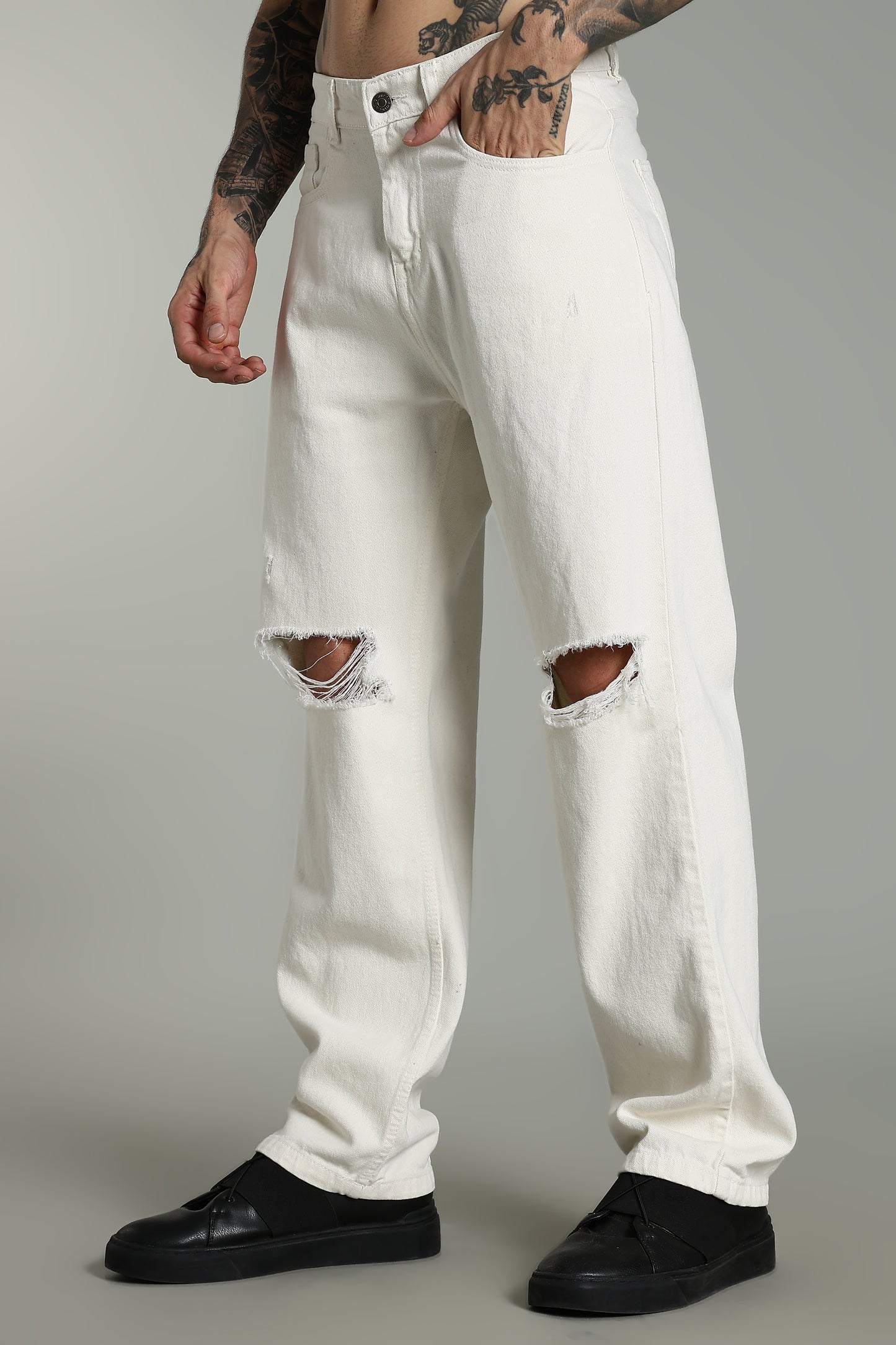 Off White Ripped Jeans | Baggy Fit