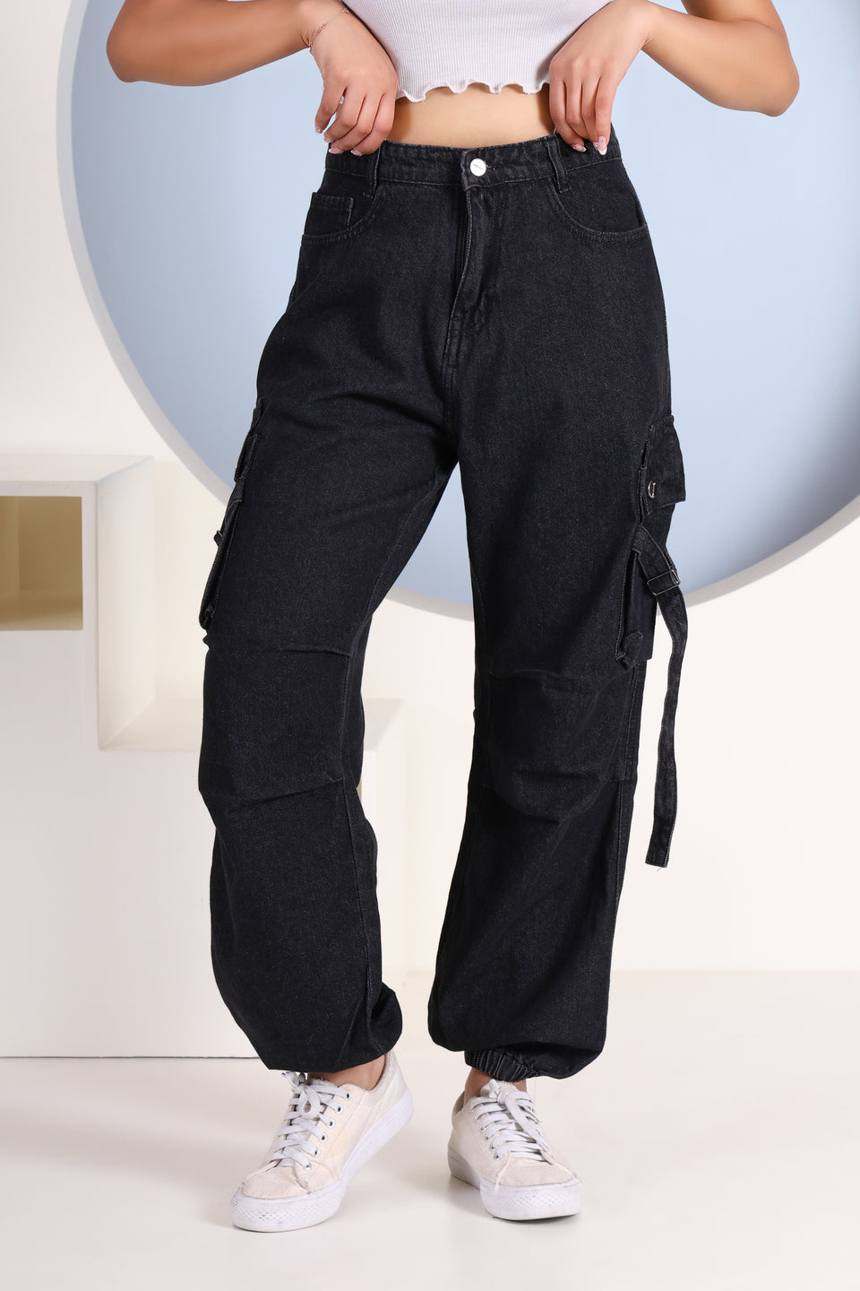 Women’s Black Cargo Joggers – 6 Pocket Street Fit